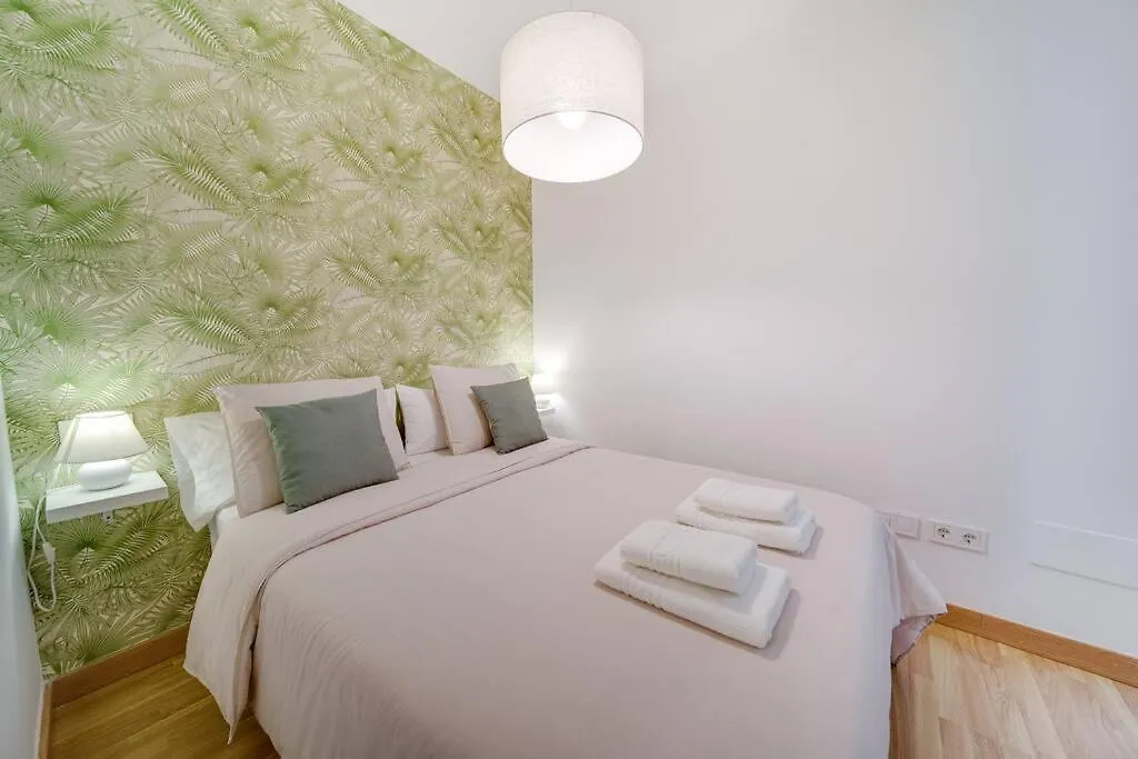 Apartment Ferienwohnung Encantador Apartamento Con Patio Málaga Spanien
