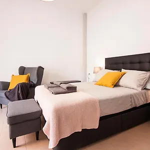 https://rayito-apartments.hotelsinnerja.org