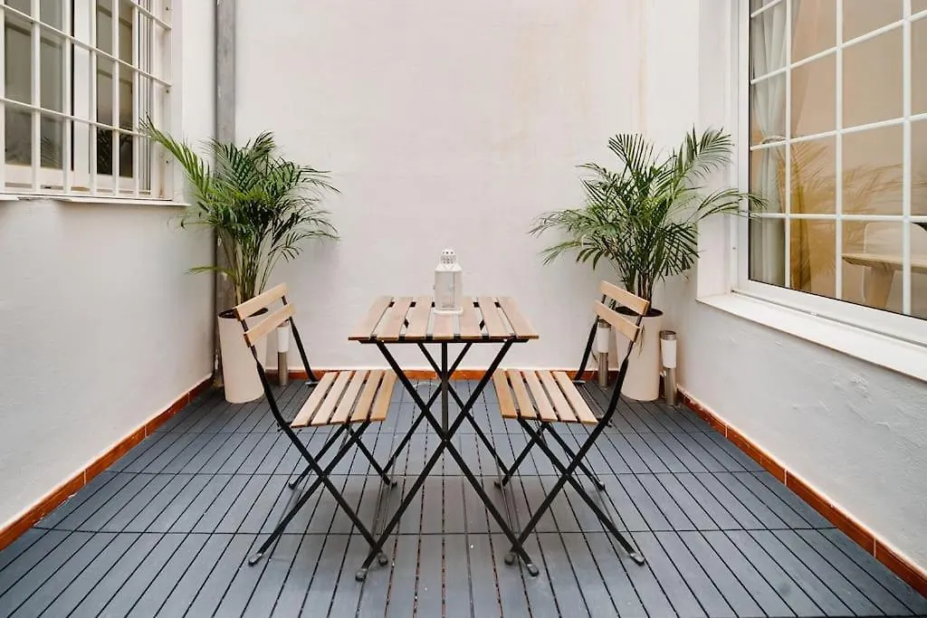 Encantador Apartamento Con Patio 马拉加 公寓